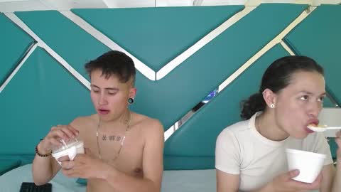 oblivionlove online show from March 7, 5:35 pm