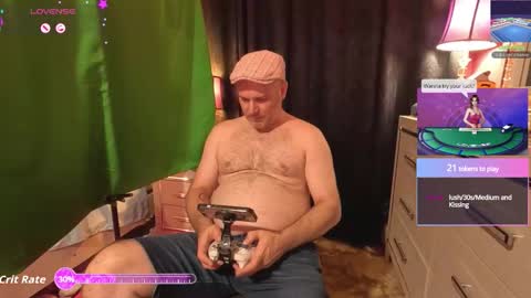 Snapshot of obsidian_stallion chatting on September 28, 3:04 am Obsidian stallion online show from September 28, 3:04 am