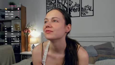 Elis online show from February 25, 8:45 pm