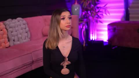 Odette online show from February 17, 5:50 am