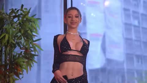 Odette online show from November 14, 7:21 am