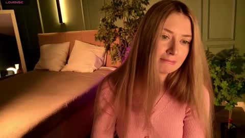 off_the_record_ online show from November 29, 12:57 pm