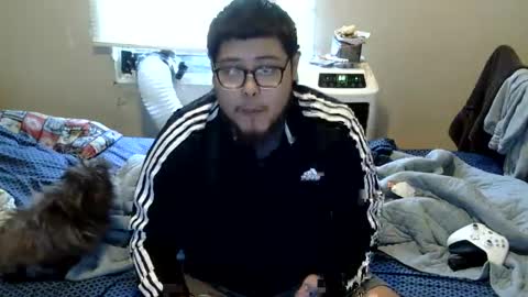 Snapshot of oflores77 chatting on September 25, 12:12 pm oscar flores online show from September 25, 12:12 pm