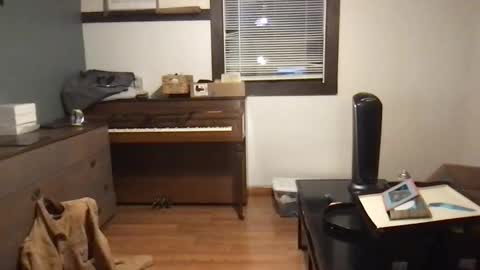 ofthatguy online show from April 7, 5:09 am