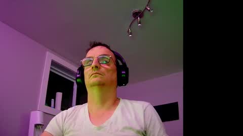 ohbitt online show from November 13, 4:37 am