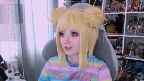 Clementine  Clem  online show from April 10, 9:58 am