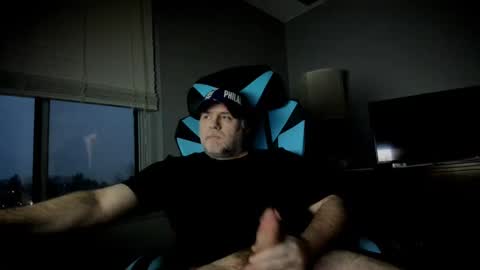 Billy Bear online show from January 6, 10:15 pm