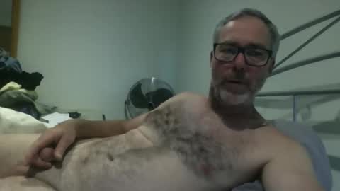 oiledcouple1 online show from November 9, 9:57 am