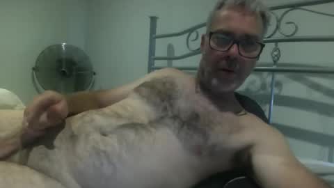 oiledcouple1 online show from November 26, 10:45 am