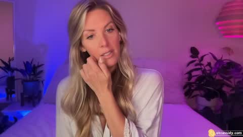 ok_cassidy online show from April 17, 3:42 am