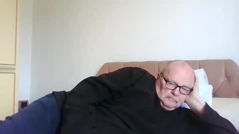 old_fkrr_ online show from April 14, 9:01 am