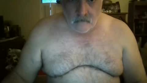 Snapshot of oldcockforyngladies chatting on February 7, 11:34 am oldcockforyngladies online show from February 7, 11:34 am