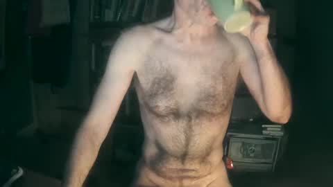 Snapshot of oldhairybastard chatting on January 21, 5:49 am oldhairybastard online show from January 21, 5:49 am