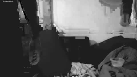 oldskoolll online show from April 6, 4:46 am