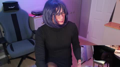 oldveteranuk online show from December 19, 7:37 am