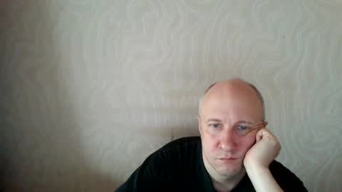 figaro online show from March 1, 7:23 am