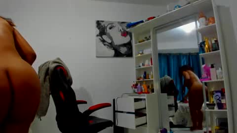 olivahot30 online show from September 30, 10:31 pm