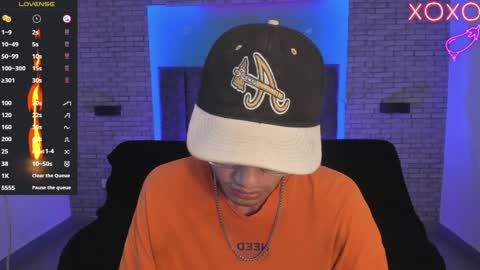 Oliver fast online show from January 18, 4:26 am