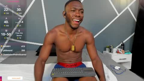 OLIVER LAURENT online show from April 1, 11:12 pm