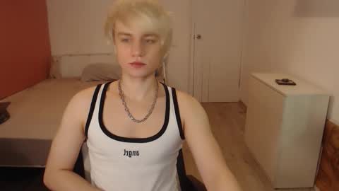 Oliver online show from February 16, 1:15 am