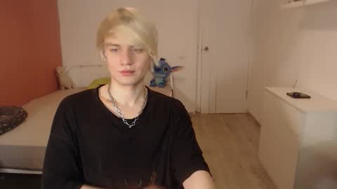 Oliver online show from November 22, 2:21 am