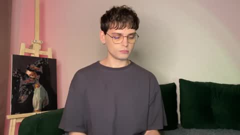 oliverlawrence online show from June 3, 7:19 pm