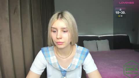 Olivia online show from January 10, 1:05 pm