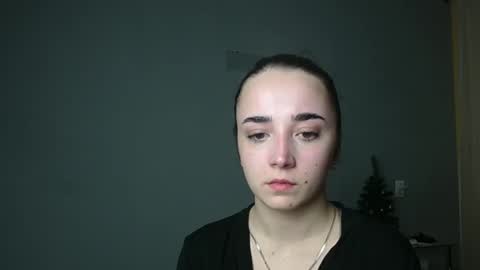 Olivia online show from February 7, 6:44 pm