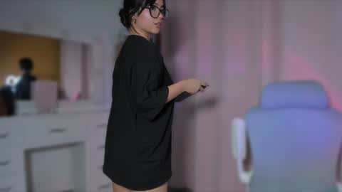 Snapshot of olivia_xd_ chatting on January 10, 9:55 am Olivia online show from January 10, 9:55 am