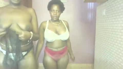 oliviah online show from November 9, 12:08 pm