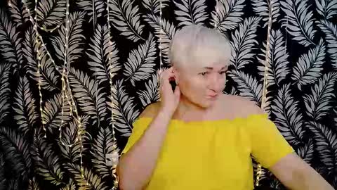 Kelly online show from December 15, 12:34 pm