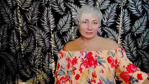 Kelly online show from October 24, 11:55 am