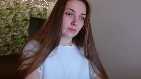 Olivia online show from December 17, 5:25 am