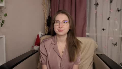 Kylie online show from March 12, 7:39 pm