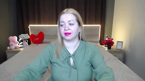 Oliviaverr online show from March 3, 4:03 pm