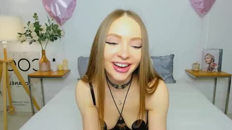 Olivia online show from April 6, 3:15 am