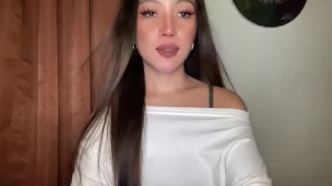 ZAINA online show from May 6, 1:06 pm