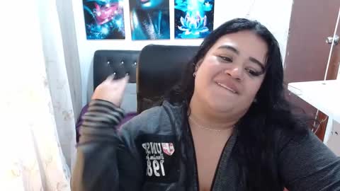 oliviia_cute online show from January 16, 4:10 am