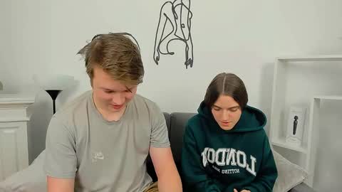 Olli and Stiw online show from May 26, 8:26 pm