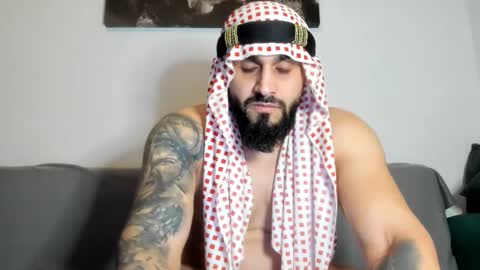 Omar online show from November 10, 9:50 pm