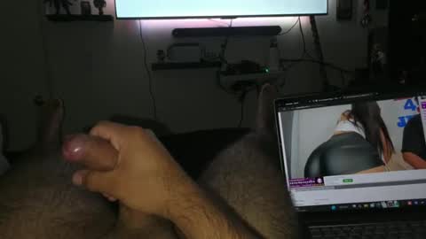 omarvvera0 online show from July 5, 11:28 am