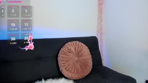 Violette online show from March 5, 7:49 pm