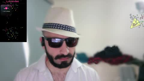 ona nisme online show from March 29, 3:57 pm