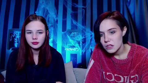 onaloon online show from November 3, 2:01 am