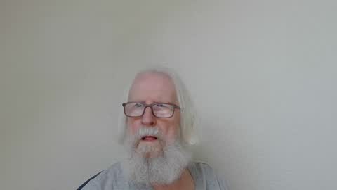 Somewhere over the rainbow online show from November 4, 3:13 pm