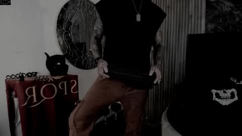     ... online show from December 14, 3:57 am