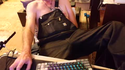 onehandwashestheother online show from July 20, 7:11 am