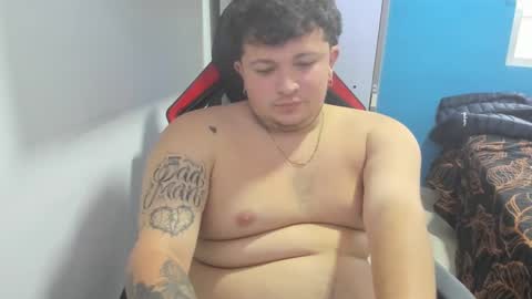 Andres INDEPENDENT MODEL online show from February 12, 8:40 pm