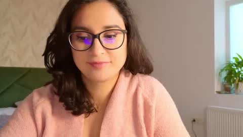 Snapshot of onlyella92_ chatting on October 28, 11:55 am onlyella92_ online show from October 28, 11:55 am