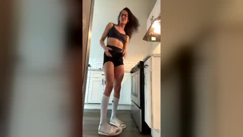Onnyx D online show from July 16, 1:47 pm